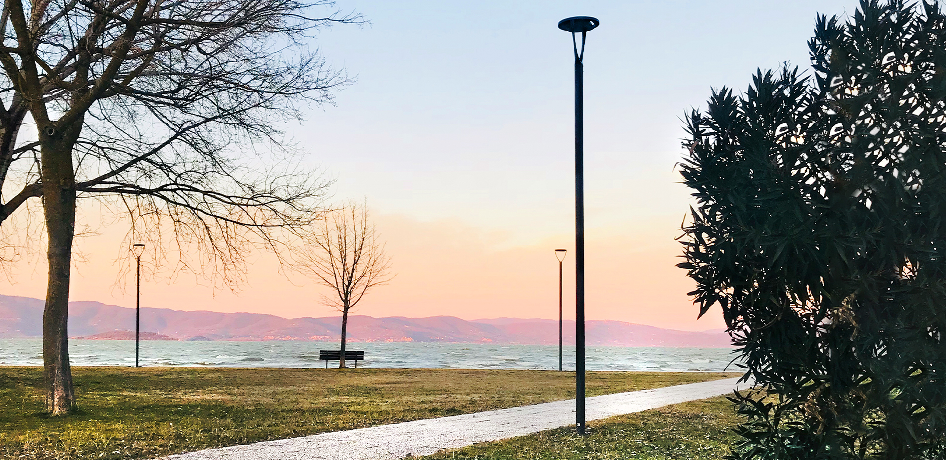 Solutions d’éclairage urbain à LED Castiglione del Lago sur le Lac Trasimène - AEC Illuminazione