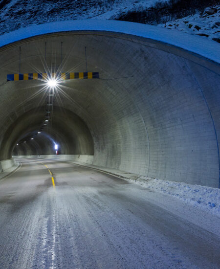 Solutions pour l'éclairage des tunnels et galeries à LED - AEC Illuminazione