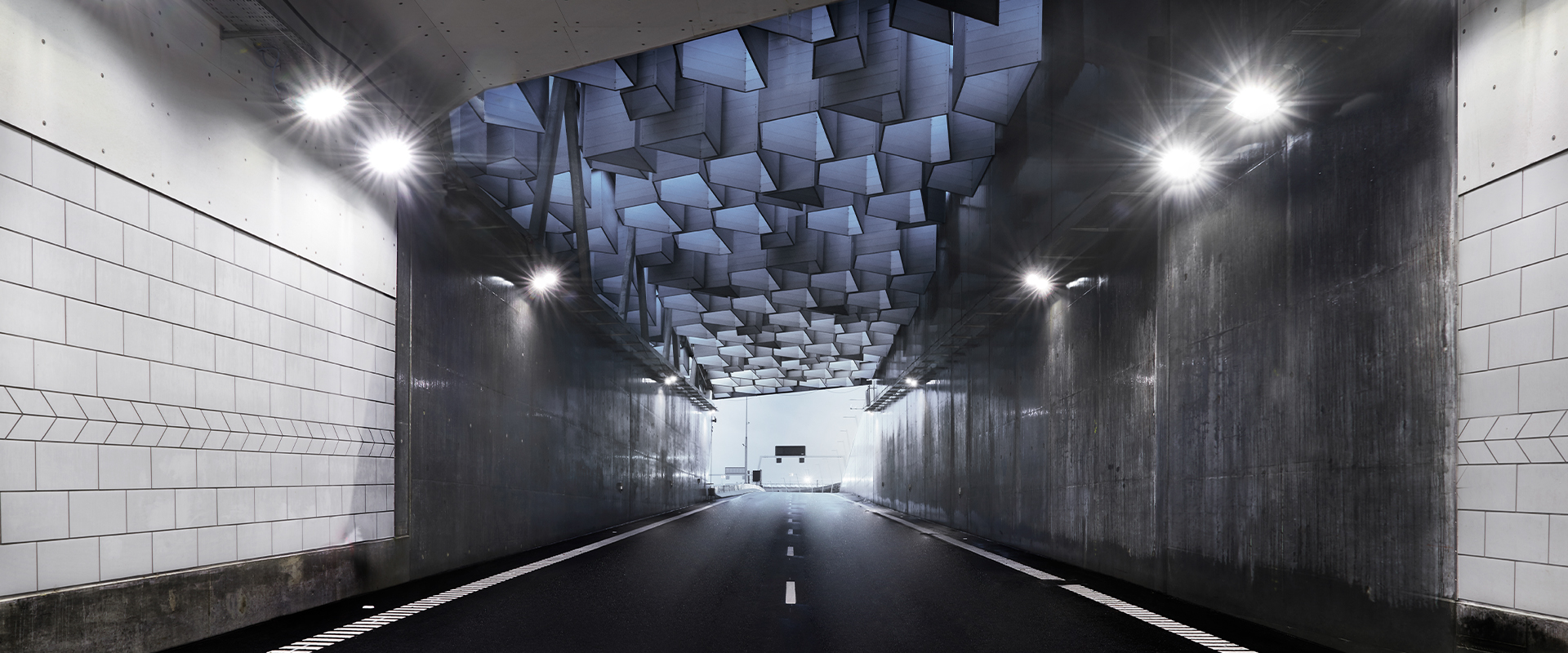 Éclairage tunnel routier à LED
