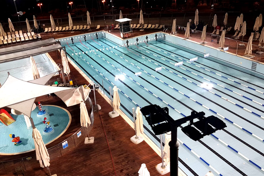 Eclairage de piscine : normes & conseils - ONLEDS