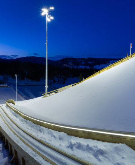 éclairage des pistes de ski