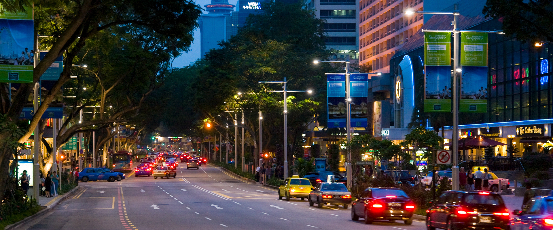 Solutions d’éclairage public à LED a Singapour - AEC Illuminazione